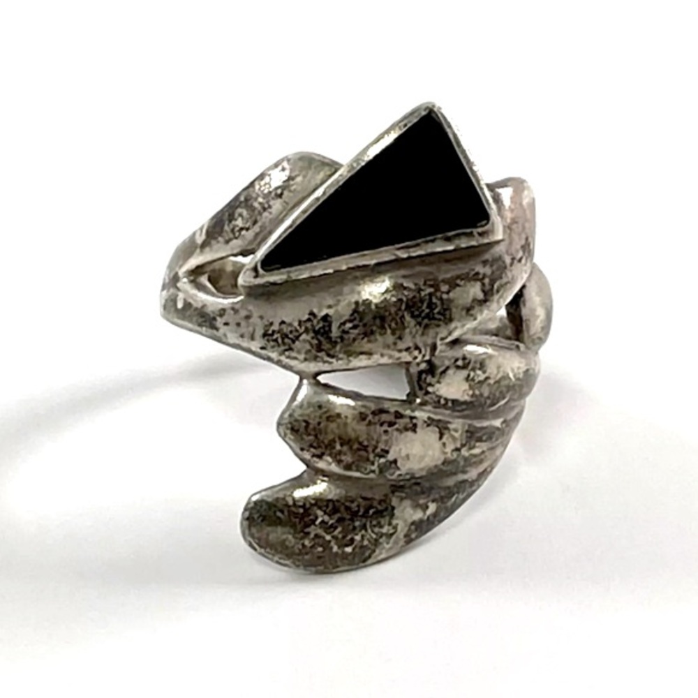 Vintage Southwestern Modernist Onyx Sterling Silver Ring